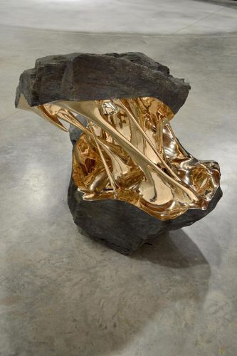 seni patung